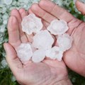 Nevreme stiglo u region: Grad veličine jajeta tukao Srpsku, oluja protutnjala kroz Banjaluku