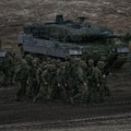 Pripremaju se za najgori scenario; Opasno se naoružavaju, civili treniraju sa vojskom
