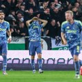 „Samoubistvo“ Ajaksa sa igračem više za gubitak titule u 90+9!