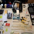 FOTO Varali ljude preko sajta Kupujem-prodajem: Umesto ajfona kupcima slali mirisne sveće