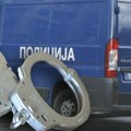 Savladan i uhapšen: Kod muškarca koji je sinoć pucao u Erdeču pronađeni automatska puška, bomba, sekira, noževi!