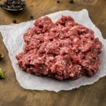 Ovaj sastojak pravi čudo u mlevenom mesu Ćufte i punjene paprike dobijaju potpuno nov ukus