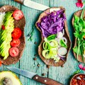 Zdrava alternativa bez brašna: Tortilje od lanenog semena Egzotičan ukus nove Eva riblje salate: Eva losos salata Asiana nas…