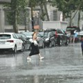 Hrvatsku već pogodilo nevreme, a radarski snimci pokazuju kad pljuskovi i grad stižu u Srbiju