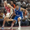 VIDEO Pogledajte ludu trojku Davidovca s jedne noge uz zvuk sirene protiv Reala