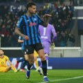 BUM - Samardžić u poslednjoj sekundi iz penala "ubio pauka" i odveo Atalantu u osminu finala!