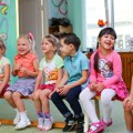 Petogodišnjakinja poslata kući zbog „previše provokativne” haljine, majka poludela, pa promenila školski protokol
