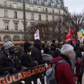 Francuska ne odustaje od pooštravanja mera o migracijama: Šta piše u kontroverznom zakonu koji je izveo narod na ulice?