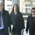 Nastavljeno suđenje porodici Kecmanović u sud stigli roditelji žrtava, ali i dečaka koji je počinio masakr u "Ribnikaru"