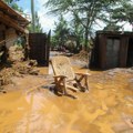 Najmanje 45 ljudi poginulo u zapadnoj Keniji kada se srušila brana