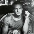 Marlon BRANDO: Lepotan sa kičmom i najbolji glumac koji je „mrzeo“ glumu