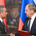 Lavrov: Nestabilna situacija u svetu zahteva stalni dijalog Rusije i Kine