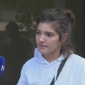 (VIDEO) Studentkinja Filozofskog u Novom Sadu puštena na slobodu, dočekana aplauzima