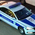 Ima stradalih Teška saobraćajna nesreća na auto-putu kod Pećinaca: Na licu mesta vatrogasci (foto)