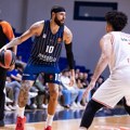 Efes izgubio od Hapoela pred gostovanje u Beogradu