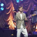 Jakov Jozinović započeo koncert uz mali peh! Zamalo se sapleo na sceni, pogledajte samo ovaj spektakl u Sava centru (video)