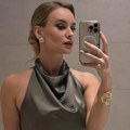 "Više me niko ne podržava" Pevačica oplela po kolegama: "Svi su bili oko mene dok sam bila aktuelna"