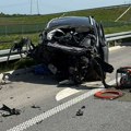 Novi uznemirujući snimak sa mesta stravične nesreće kod Rume: Pogledajte šta je ostalo od automobila smrti