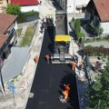 Novi asfalt menja lice Prijepolja, građani zadovoljni radovima od kružnog toka do Sahat kule