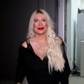 "Plašila sam se kako ću sa rukom presvlačiti ćerku" Prvi intervju Dee Đurđević nakon venčanja: Progovorila o Jovani Jeremić i…