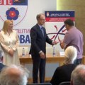 Uručena 53 ugovora za ekonomsko osnaživanje izbeglica i raseljenih lica na Voždovcu