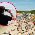 Pedofili vrebaju Decu na plažama grčke: Srbin u Nea Kalikratiji uhvatio manijaka koji mu je snimao ćerkicu! Koriste podle…