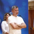Jovanović Ćuta: Skupština Srbije služi da se svakome ko misli drugačije zabrani da govori