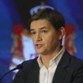 Umesto da zakaže sednicu o opozivu Vlade Srbije, Ana Brnabić ponovo proziva Đilasa