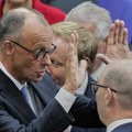 DW: Fridrih Merc - kancelar sa masnicom