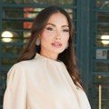 Istina je! Emina Jahović potvrdila prelepe vesti, Nataša Bekvalac joj prva čestitala