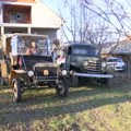 Radoslav Matić napravio repliku prvog automobila koji je 1903. godine stigao u Srbiju