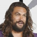 Džejson Momoa s porodicom napustio imanje zbog razorne oluje na Havajima
