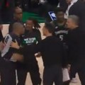 Nerealna scena u NBA ligi: Čuveni sudija hteo da bije trenera Minesote
