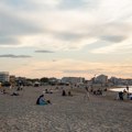 Italijanska plaža zabranila suncobrane za osobe između 10 i 65 godina