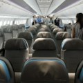 Porođaj počeo čim je avion poleteo: Žalja rodila dečaka u biznis klasi