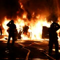 Sukobi s francuskom policijom, 150 uhapšenih, paljena auta, pljačkani marketi…