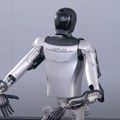 VIDEO: I Kinezi humanoidnog robota za trku imaju - ovo je rival Teslinom Optimusu, poznata i cena