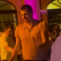 Bravo, Nikola! Pojavio se snimak Jokića, kralja terena i plesnog podijuma: Naš MVP đuska pre priprema Srbije