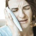 Menopauzu možete da namirišete Stomatolozi otkrivaju kakve sve promene ova životna faza žena izaziva u ustima