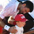 Ova lepotica je dadilja đokovićeve dece: Novak i Jelena su samo njoj poverili Stefana i Taru, prati ih u stopu, a priča se i…