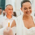 Izgubila sve, a onda našla ljubav u Srbiji Omiljena Španjolka postala srpska snajka, pa održala govor koji se ne zaboravlja…