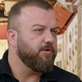 "Uradio sam stvar zbog koje sam dobio batine!" Borko Radivojević izneo detalje: "Pružio mi je ruku, a onda..."