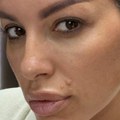 "Kažu - debela si, a ja znam da jesam" Seka Aleksić se snima u bade-mantilu na masaži, pokazuje prirodno izdanje: Evo šta kaže…