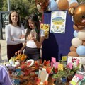 Dan za dobrotu na Trgu: Škole i vrtići prikupljali pomoć za lečenje Nikole Vasileva