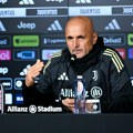 Skandal u Italiji, Spaleti pretio šamarom?! Trener Juventusa nasrnuo na kolegu, reagovalo obezbeđenje, obojica isključena…