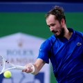 Rus nokautirao Amerikanca za polufinale Šangaja – Hodar stoji na putu
