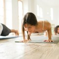 3 jednostavne joga vežbe za mršavljenje: Uz njih se kilogrami tope