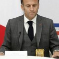 Makron rekao porodicama francuskih talaca da Francuska čini sve za oslobađanje