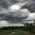 Oblačno i tmurno, aktiviran i meteoalarm: Četvrtak donosi pad temperature