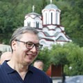 Vučić u manastiru Tumane: "Kada bude gotova brza saobraćajnica od Beograda do Tumana za sat i 20 minuta" (foto)